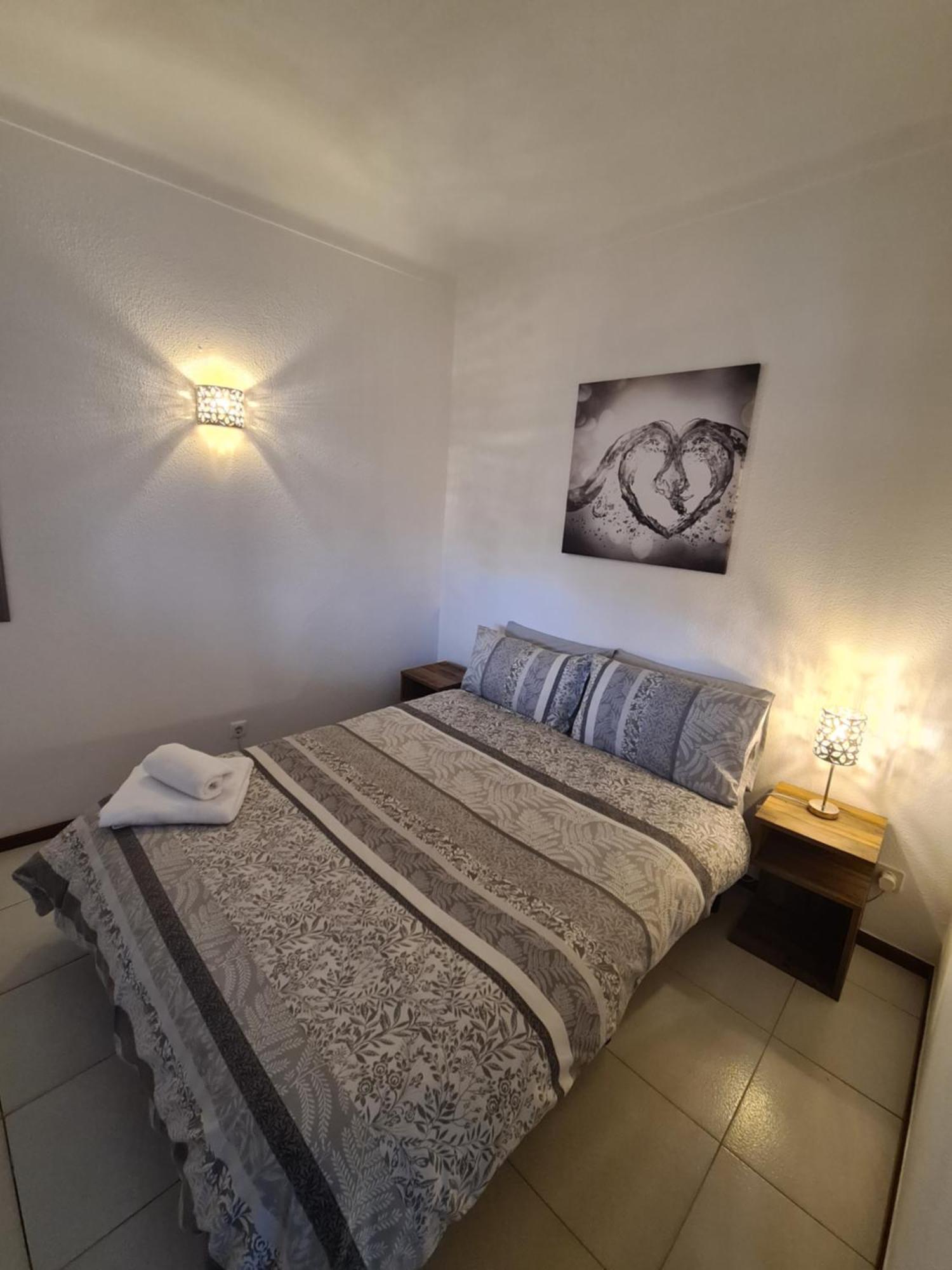 1 Bedroomed Apartment - Ocean View - Oura - Beach Albufeira Exteriör bild